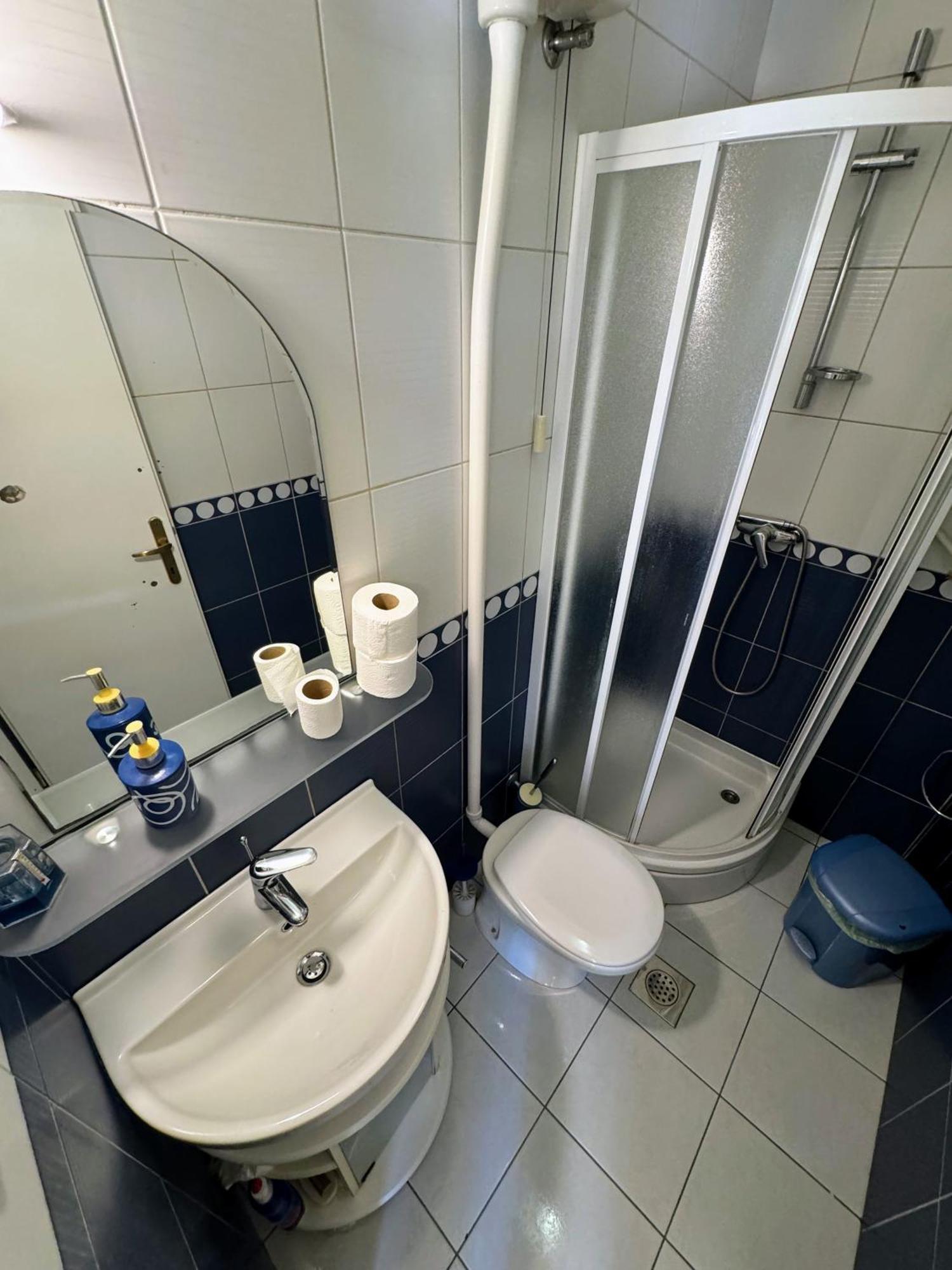 Grgur Studio Apartments Спліт Екстер'єр фото